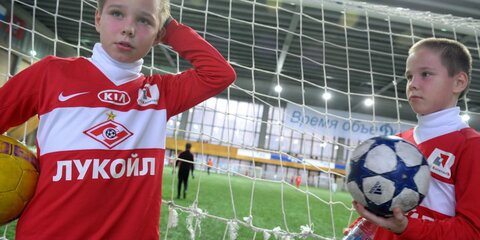 Самыми популярными у московских детей стали секции футбола и плавания