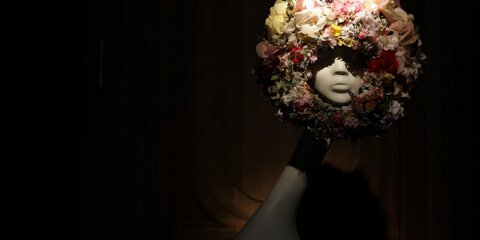 Шляпы Мадонны и Леди Гаги можно увидеть на выставке дизайнера Филипа Трейси