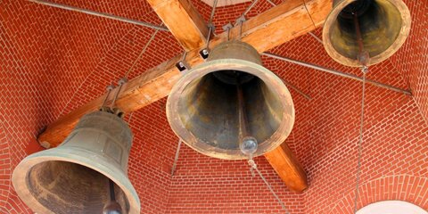 Восстановлена колокольня Московского епархиального дома