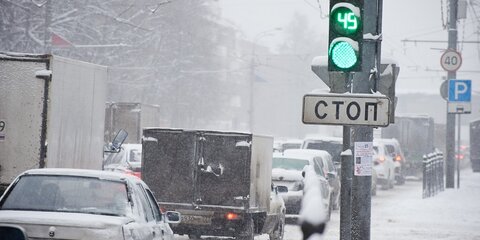 Снег в столице будет идти сутки - ГИБДД