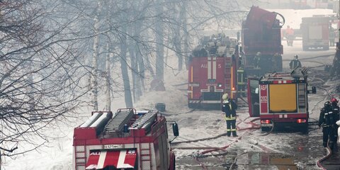 Пожар в трех квартирах на востоке Москвы потушили