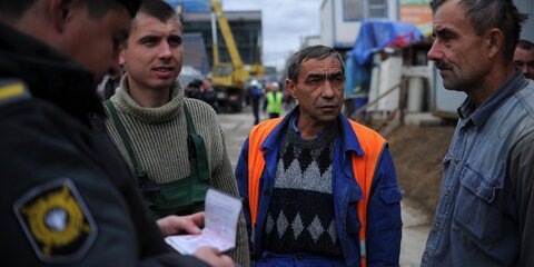 На стройке в Новой Москве незаконно трудились 40 мигрантов