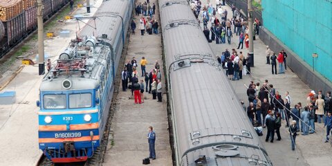 При столкновении поезда Волгоград – Москва с тепловозом пострадали 26 человек
