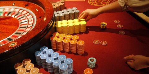 В центре столицы закрыли подпольный покерный клуб