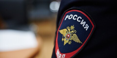 На севере Москвы полицейского задержали за взятку