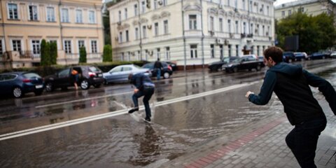 В субботу москвичей ожидают похолодание и дожди с грозами