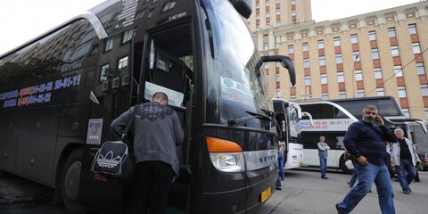Нелегальные автобусные перевозчики активизировались в Москве