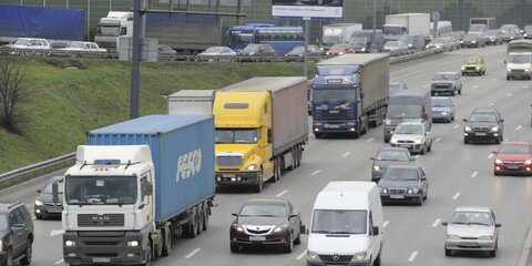 ГИБДД может усилить контроль за водителями грузовиков в дачный сезон