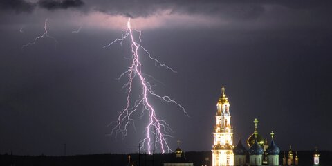 В последний день весны москвичей ждут дождь и гроза