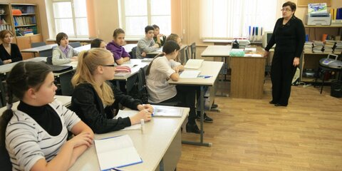 Российские школьники мало прогуливают и много списывают