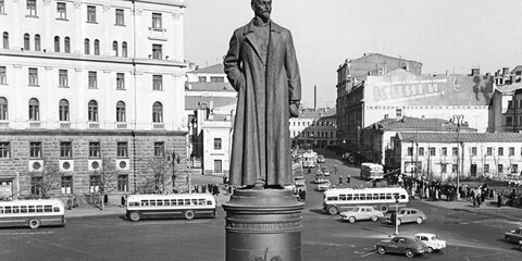 Памятник Дзержинскому в Москве отреставрируют повторно