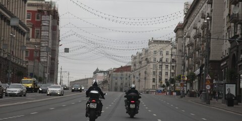В центре Москвы байкер погиб, столкнувшись с автобусом