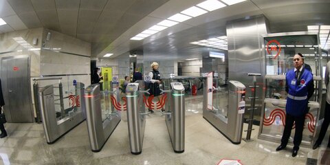 Число досматриваемых в метро пассажиров выросло на 77%