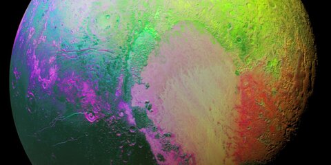 NASA опубликовало психоделические снимки Плутона