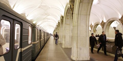 В вагонах метро начали объявлять о выходах к вокзалам и аэроэкспрессам