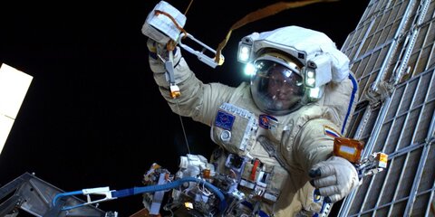 Космонавты Корниенко и Келли возвращаются на Землю после года на МКС