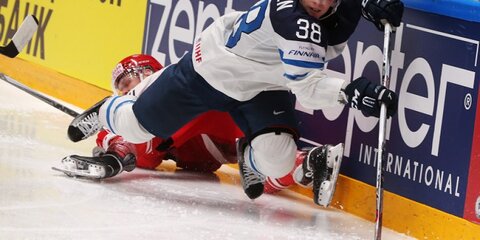 Сборная Финляндии стала первым полуфиналистом чемпионата мира по хоккею