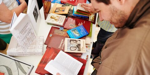 Москвичи за полтора месяца забрали из библиотек 27 тысяч списанных книг