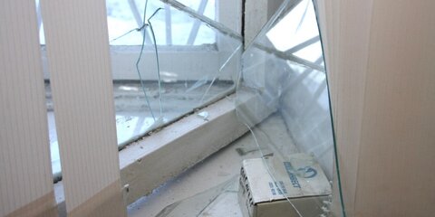 Хлопок выбил несколько стекол в здании Мосэнерго в центре Москвы