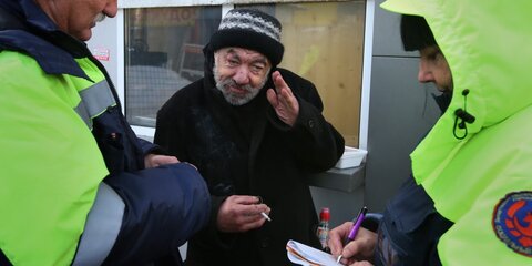 Бездомные из лагеря на западе Москвы отказались переселяться