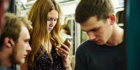 Москвичи смогут поздравить столицу на странице Wi-Fi в метро