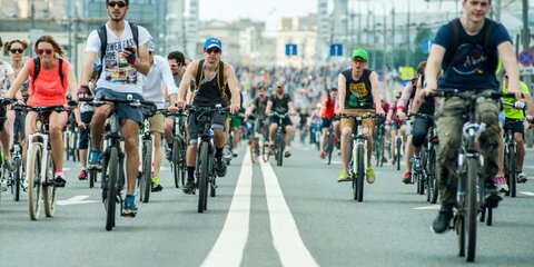 Около 15 тысяч человек поучаствовали в Московском велопараде