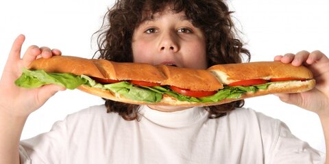Российские подростки в три раза чаще стали страдать от ожирения