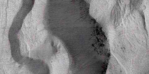 Орбитальный спутник TGO передал на Землю первые снимки Марса
