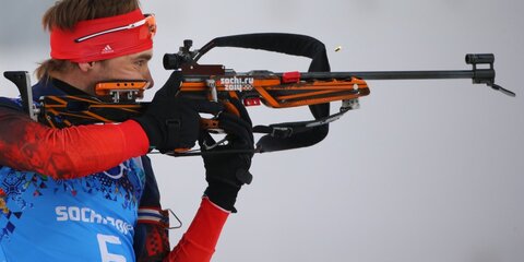 Биатлонист Антон Шипулин занял третье место в гонке преследования в рамках КМ