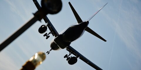 СМИ сообщили об опасном сближении самолета НАТО с российским лайнером