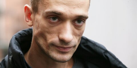 Против художника Павленского возбуждено уголовное дело о нанесении побоев