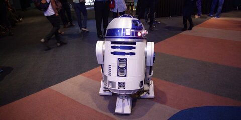 Роль робота R2-D2 в 