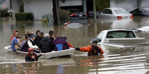 Более 10 тысяч человек эвакуированы в Калифорнии из-за наводнений