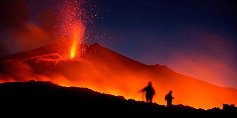 Ученые спустились в кратер вулкана ради снимков для Google Maps