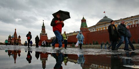 Выходные в Москве начнутся с дождей