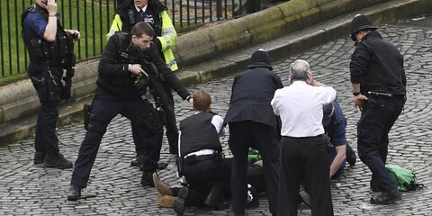 Полиция опубликовала фото исполнителя теракта в Лондоне