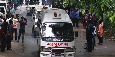 Террорист-смертник подорвал себя на вокзале в Дакке
