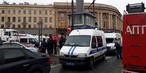 Сообщение о найденном взрывном устройстве в петербургском метро не подтвердилось