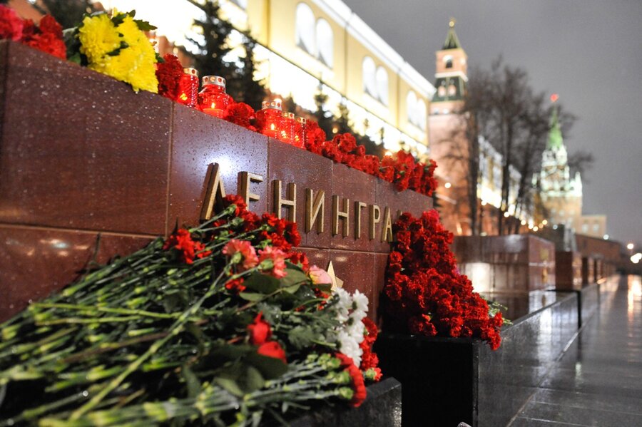 Губернатор Петербурга назвал число погибших при взрыве в метро - ОБНОВЛЕНО