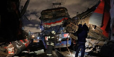Авария на железной дороге в Москве: версии и факты