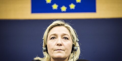 Европарламент начал процедуру лишения Ле Пен депутатской неприкосновенности
