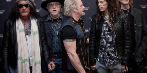Группа Aerosmith исполнила в Москве песню в поддержку Манчестера после теракта