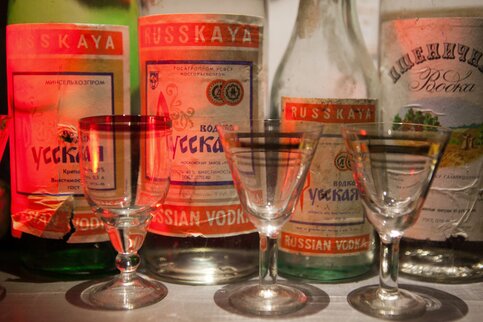 Пьянству бой: Роспотребадзор определил самые пьющие регионы РФ