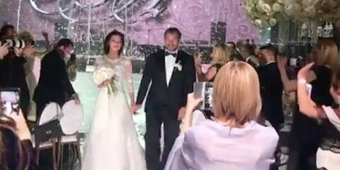 Овечкин сыграл свадьбу с фотомоделью Шубской