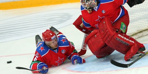 ЦСКА уступил СКА в первом матче чемпионата КХЛ