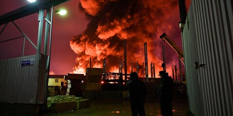 Пожарные потушили возгорание на складе в Подольске
