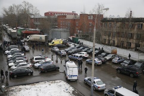СКР проверяет версию рейдерского захвата фабрики «Меньшевик» в столице