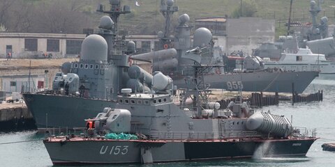 Видео с украинскими кораблями в Крыму появилось в Сети