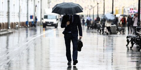 Теплая погода с кратковременными дождями ожидается в столице в среду