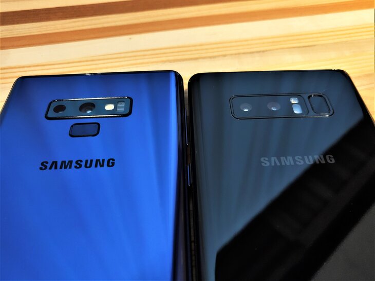 Tgy регион samsung. Самсунг галакси самый дорогой. Samsung Galaxy самый дорогой. Регион в самсунг. Самый узкий Samsung.
